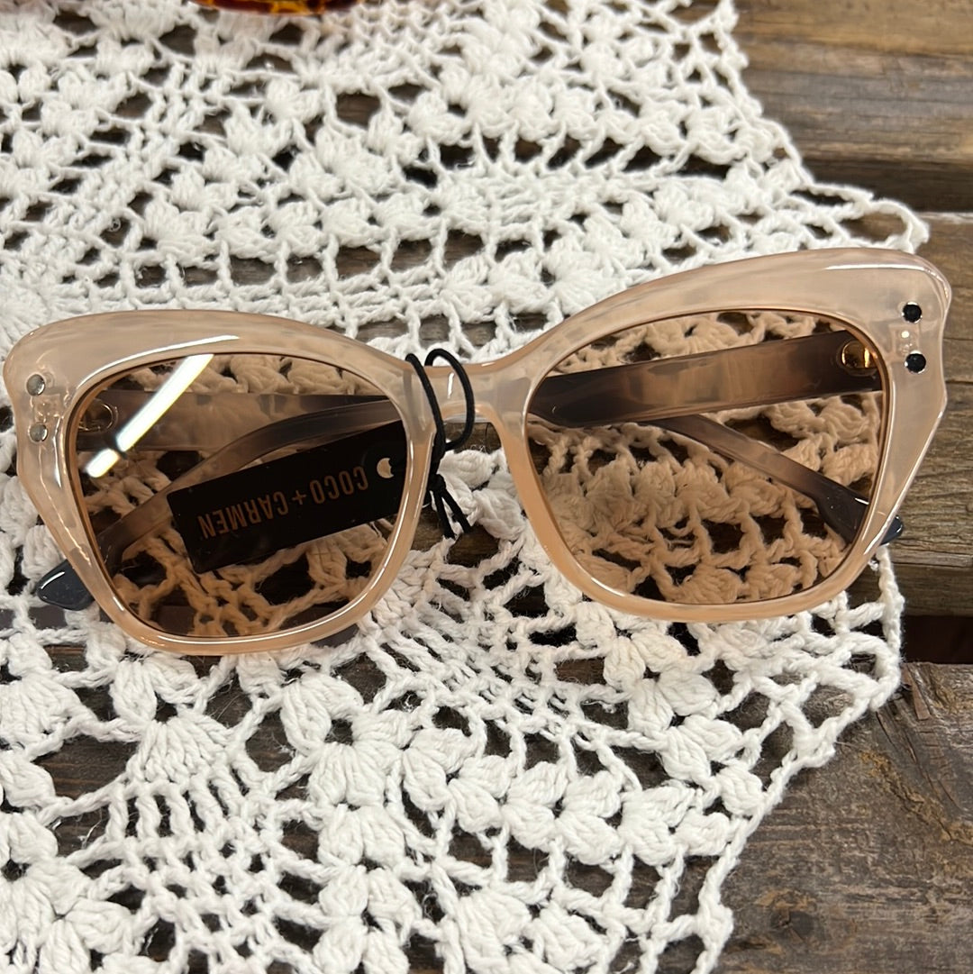 Coco + Carmen Sunnies
