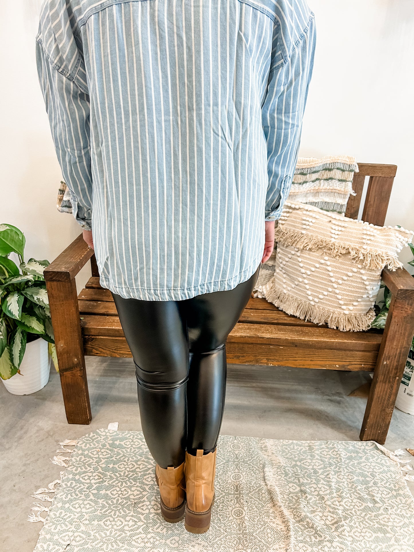 Classic Faux Leather Leggings