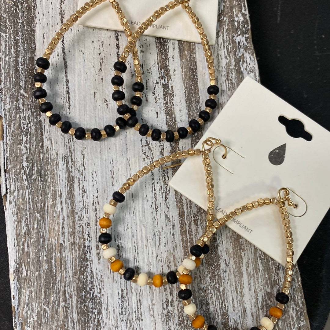 Wood bead drop earrings