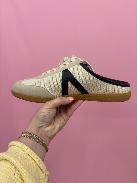 Off Duty Sneakers