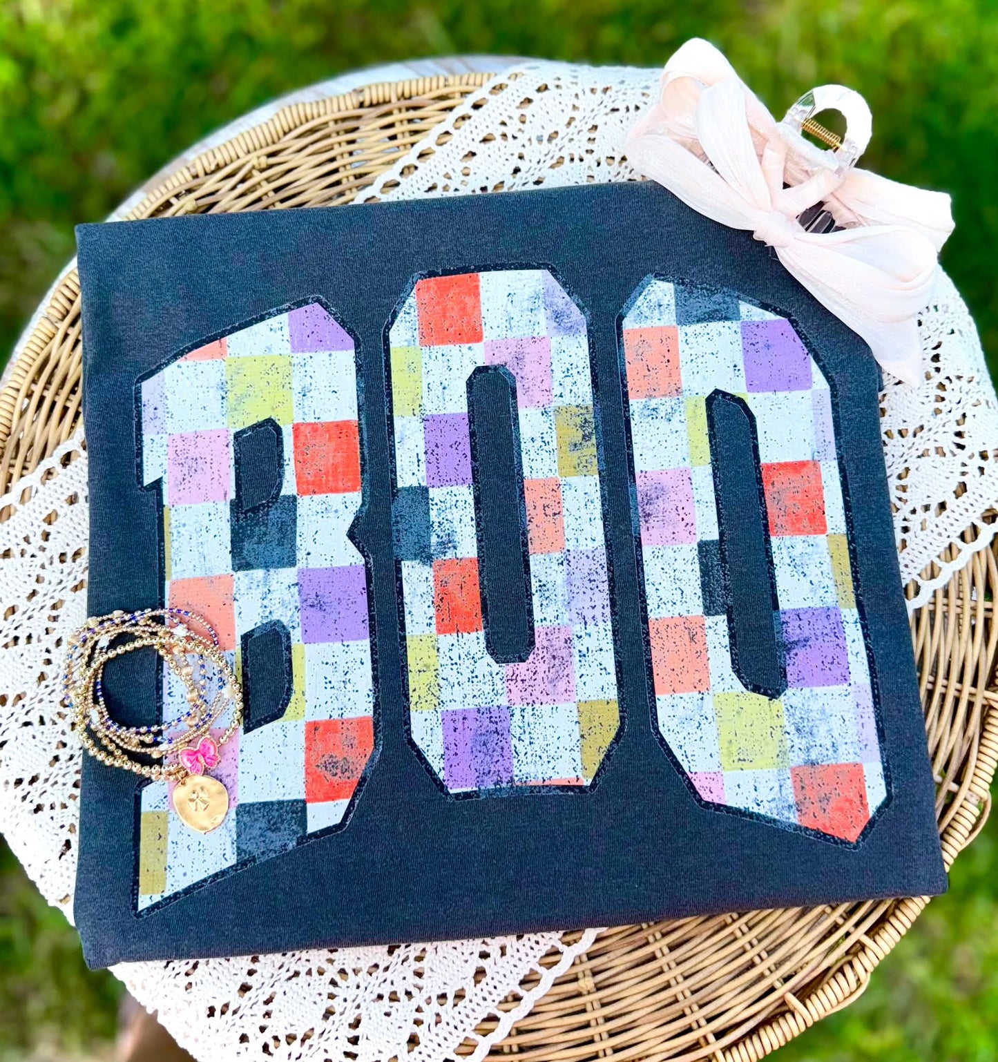 boo checker print tee