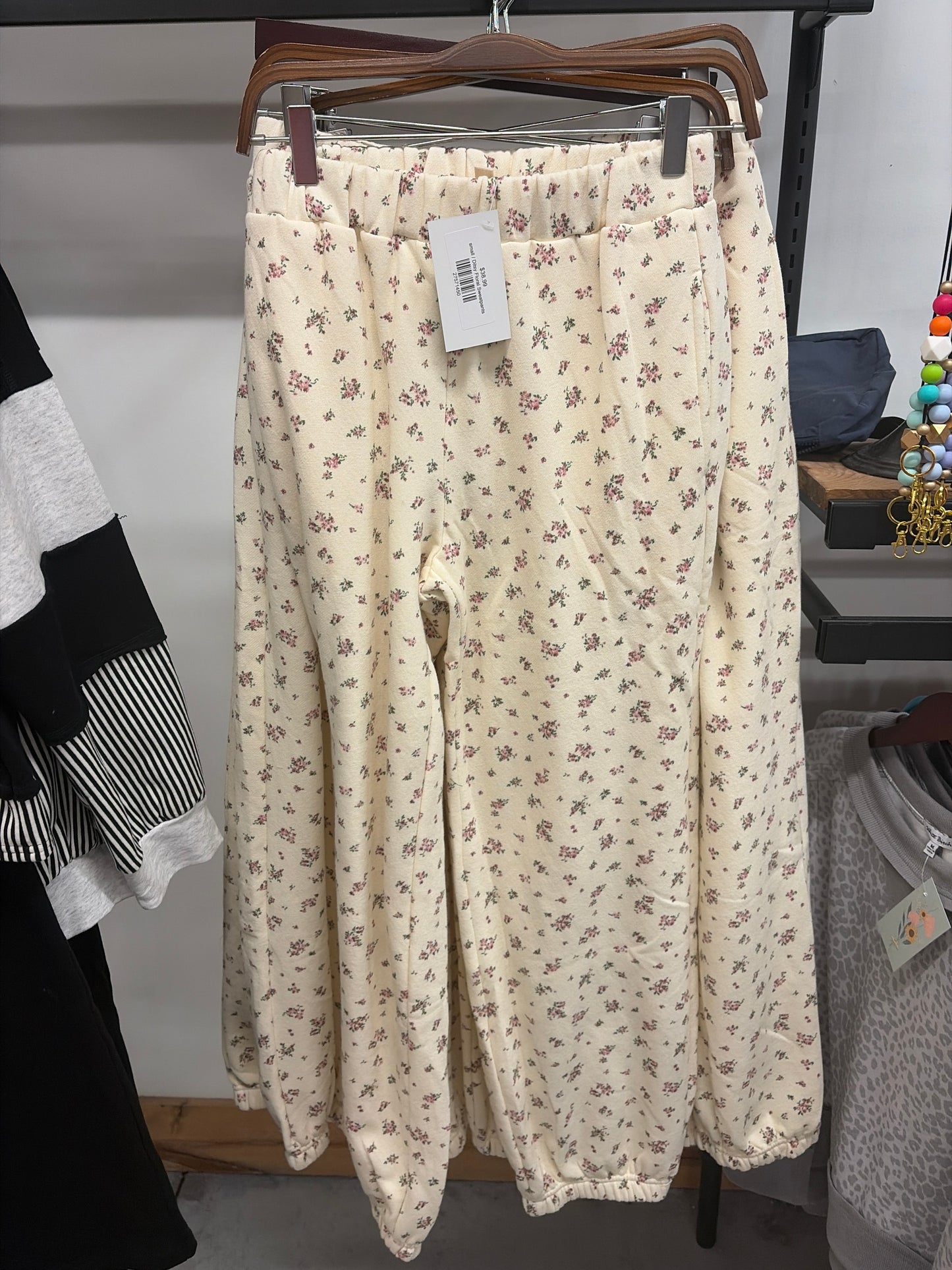 Ditsy Floral Sweatpants