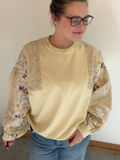 Floral Vibes Top