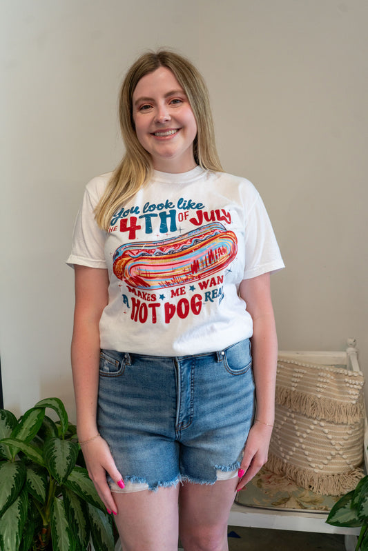 Makes Me Want a Hot Dog Tee