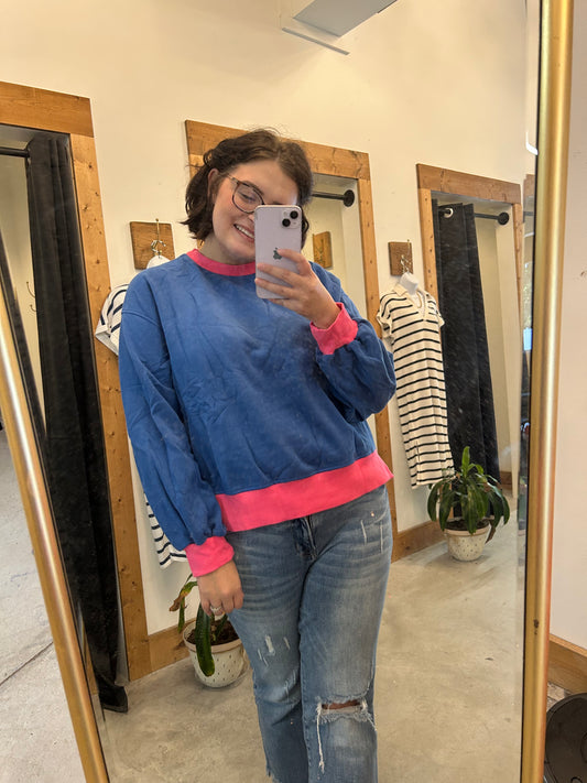Caught A Vibe Pullover