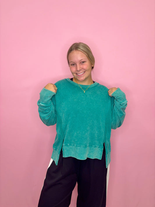 The Unwind Pullover - Green