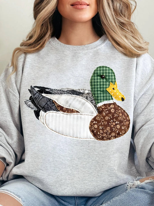 Sitting Mallard Duck faux applique Tee
