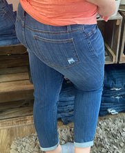 Load image into Gallery viewer, Judy Blue Mid Rise Destroyed Jeggings
