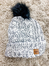 Load image into Gallery viewer, Women’s Fleece-Lined Beanie

