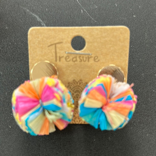 Raffia Pom pom earrings