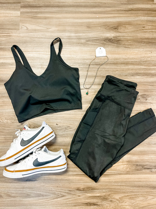 Performance Crop Tank